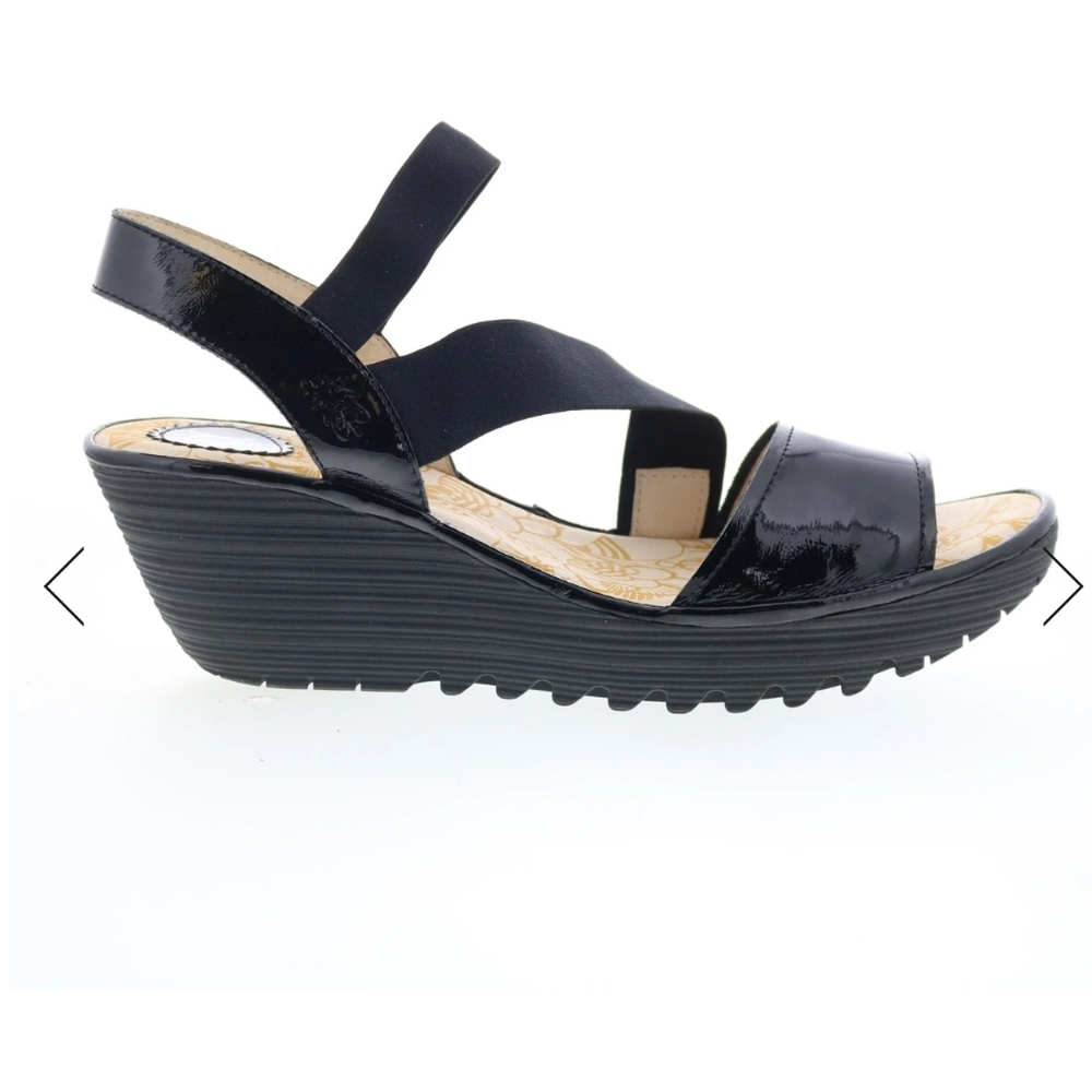 Fly London Yesa  Womens Black Patent Leather Strap Sandal Wedge Kirk 37 EUR 7 US